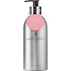 Molton Brown Infinite Delicious Rhubarb & Rose Duschgel 400ml