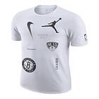 Nike NBA-t-shirt Jordan Max90 Brooklyn Nets Courtside Statement Edition DV5712 (Herr)