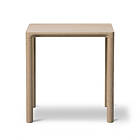 Fredericia Furniture Piloti 6705 sidobord Lackad ek-höjd 41 cm