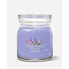 Yankee Candle Signature Medium Jar Lilac Blossoms