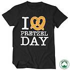 I Love Pretzel Day Organic T-Shirt (Herr)