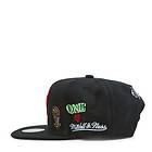 Mitchell & Ness Bulls Hyperlocal Snapback