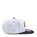 Mitchell & Ness Knicks Gold Pop Snapback