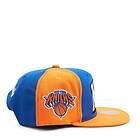 Mitchell & Ness Knicks Rear Script Deadstock