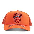 Mitchell & Ness Knicks Puff The Magic Trucker HWC