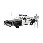 Greenlight 1977 Dodge Monaco Metropolitan Police Car Vehicle Playset (2 Pieces)