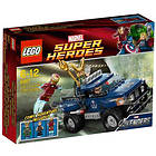 LEGO Marvel Super Heroes 6867 Loki's Cosmic Cube Escape