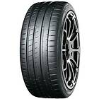 Yokohama Advan Sport V107 265/40 R 22 106Y