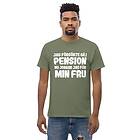Fotomax T-shirt med texten Jag försökte gå i pension Military Green L