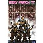 Guards! Engelska Paperback softback