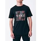 Cayler & Sons Bon Voyage Tee (Herr)