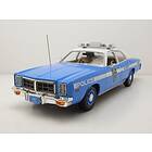 Greenlight 1978 Dodge Monaco Police NYPD Artisan Collection 1:18 Scale Diecast Model Car Blue & White