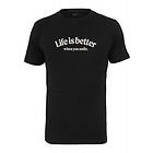 Urban Classics T-shirt med tryck life is better