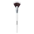 Urban Glow Fan/Highlighter Brush #1,10