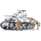 Tamiya 1:35 SHERMAN M4A3 105MM HOWITZER