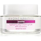 AVON Nutra Effects Soothe Återfuktande dagcream SPF 20 50ml female