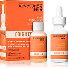 Revolution Skincare Brighten 15% VItamin C Bi-fasigt serum med uppljusande effek