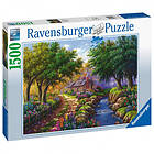 Ravensburger Puslespill: Cottage By The River 1500 Brikker