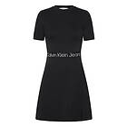 Calvin Klein Jeans Tape Milano Short Sleeve Dress (Dam)