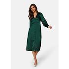 Bubbleroom Roberta Satin Dress