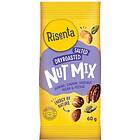 Risenta Nötmix torrostad & lätt saltad 60g