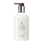 Molton Brown Flora Luminare Handkräm 300ml