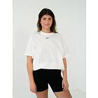 Nike Sportswear Essential LBR Tee (Dam)