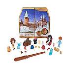 Harry Potter Wizarding World Julekalender 2023 tryllestav med UV-lys og tre figu