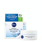 Nivea Essentials Refreshing Day Cream SPF15 50ml 