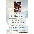 The Girl in the Photograph (inbunden, eng)