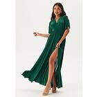 Bubbleroom Occasion Butterfly Sleeve Soft Gown