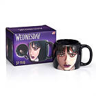 Wednesday And Thing 3D Mug (häftad, eng)