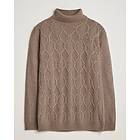 Oscar Jacobson Salomon Heavy Knitted Cable Rollneck (Herr)