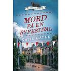 Mord på en byfestival