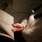 Hands-free Booklight Kikkerland