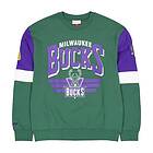 Mitchell & Ness Bucks All Over Crew 3.0 (Herr)