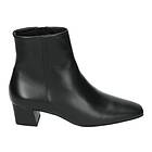Högl TBD (Women's)