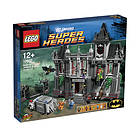 LEGO DC Comics Super Heroes 10937 Batman Arkham Asylum Breakout