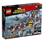 LEGO Marvel Super Heroes 76057 Spider-Man : Le combat suprême sur le pont des We