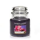 Yankee Candle Medium Jar Black Plum Blossom