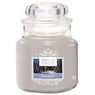 Yankee Candle Small Jar Candlelit Cabin
