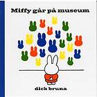 Miffy Går På Museum