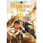 Kane Chronicles, The, Book Two the Throne of Fire: The Graphic Novel (