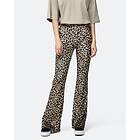Junkyard Snatched Flare Leggings (Dam)