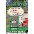 Manglade dukar och vikta servetter