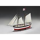 Amati Hunter Q-Ship 1:60