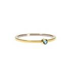 Blomdahl Bezel Tiny ring med aquamarine golden titanium (Storlek: 18mm)