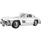 Bburago Mercedes-Benz 300SL 1:24 15622023