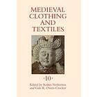 Medieval Clothing and Textiles 10
