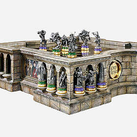 Lord of the Rings Collectors Chess Set